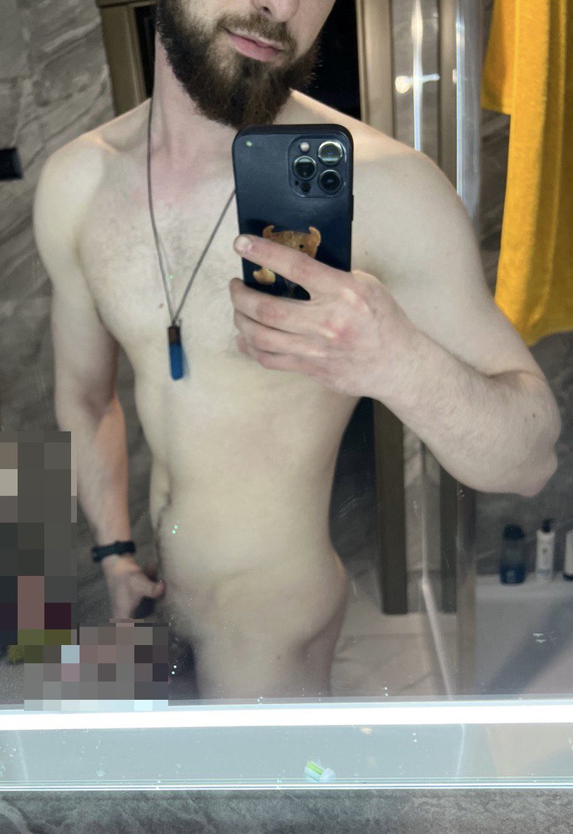 AlphaTempt tweet media