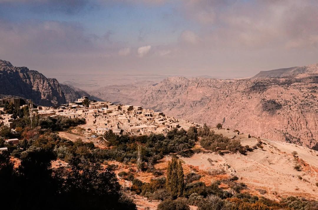 زوروا الأردن tweet media