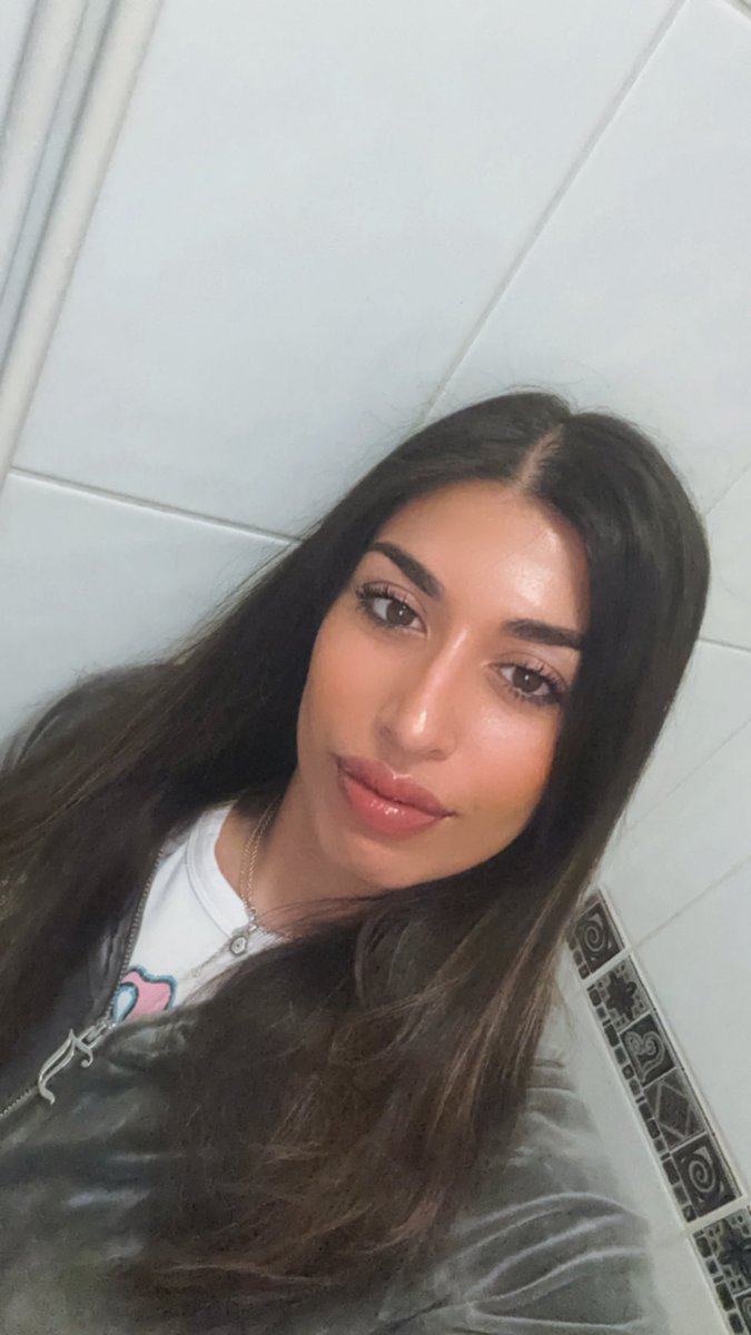 Goddess V tweet media