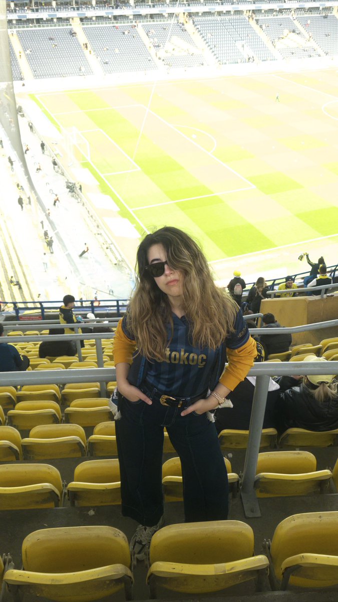 Hayatımın en güzel anıymış, bilmiyordum 💛💙 #fenerbahçe