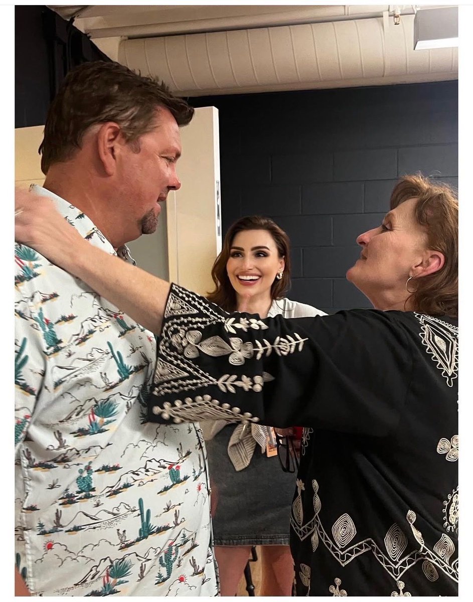 Nikki Mitchell FNDN tweet media