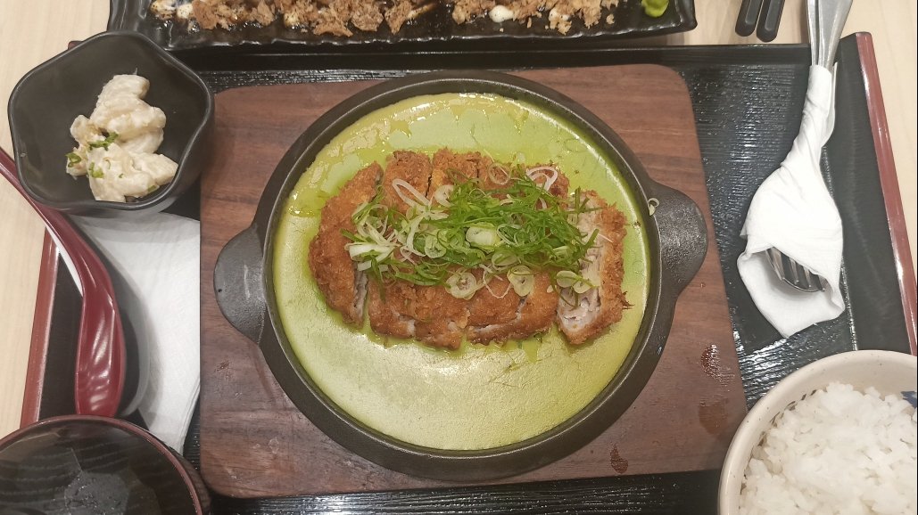 So apparently you can get katsu soaked in matcha broth here

Yes, it was actually really good