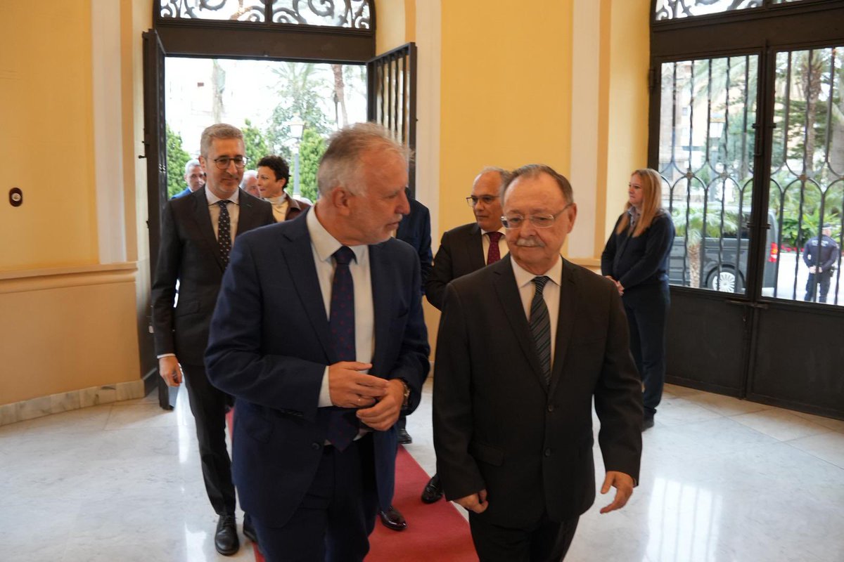 Ángel Víctor Torres Pérez tweet media