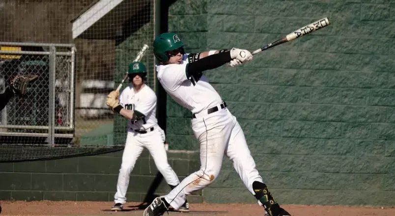 A six-run third inning and a dominant start on the mound powered the Trojans to a 10-4 non-conference win at Scarborough Field. 
goldsborodailynews.com/2026/02/25/tro…