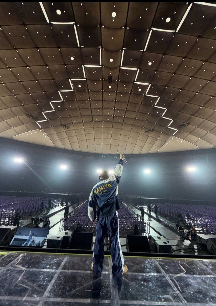 260226 쇼타로 위버스 배경사진 변경

도쿄돔