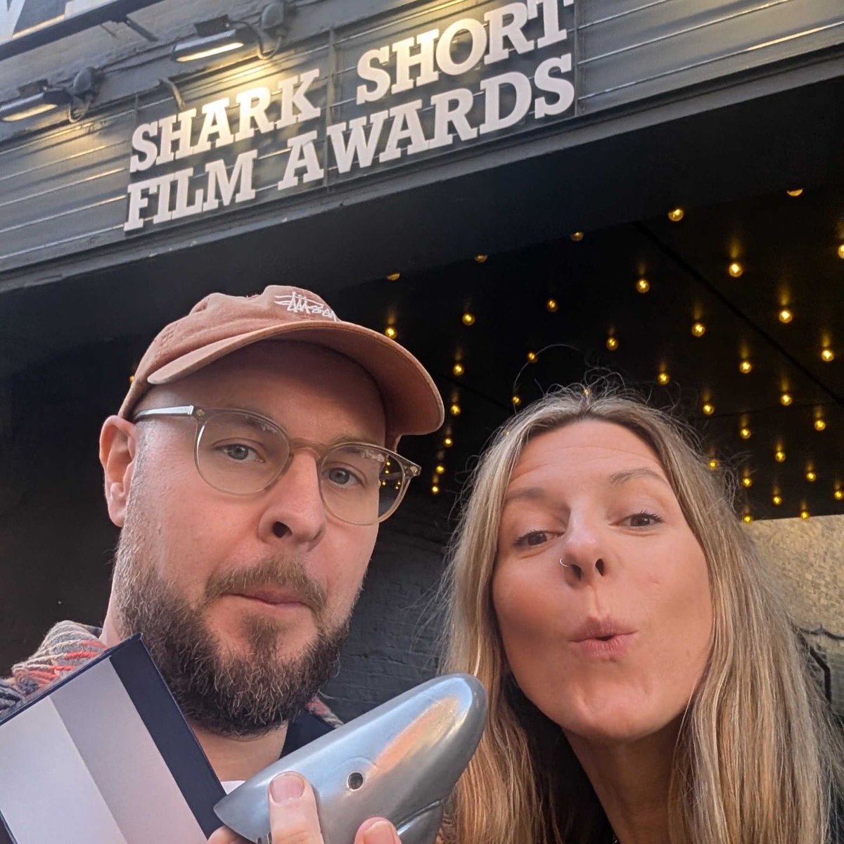 Golden Wolf tweet media