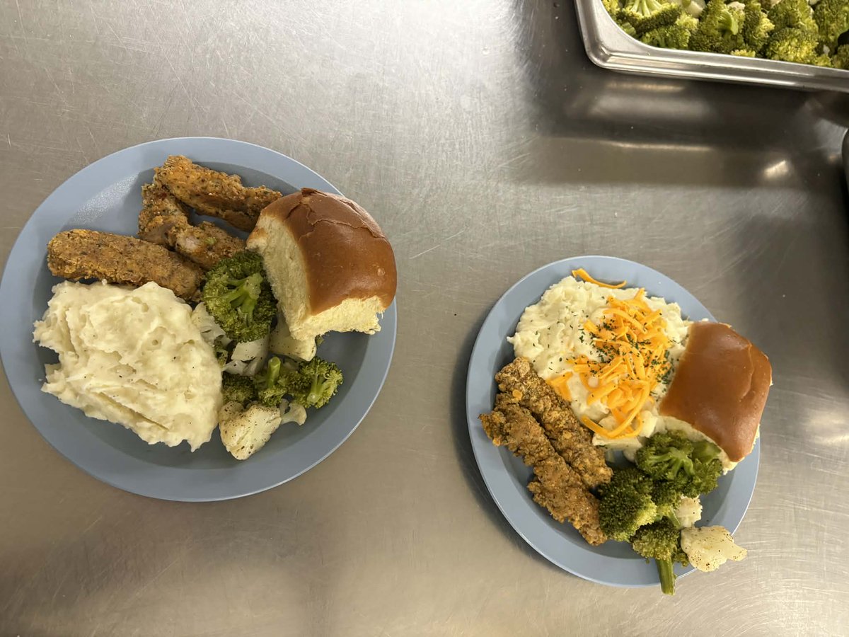 Rossbrook House tweet media