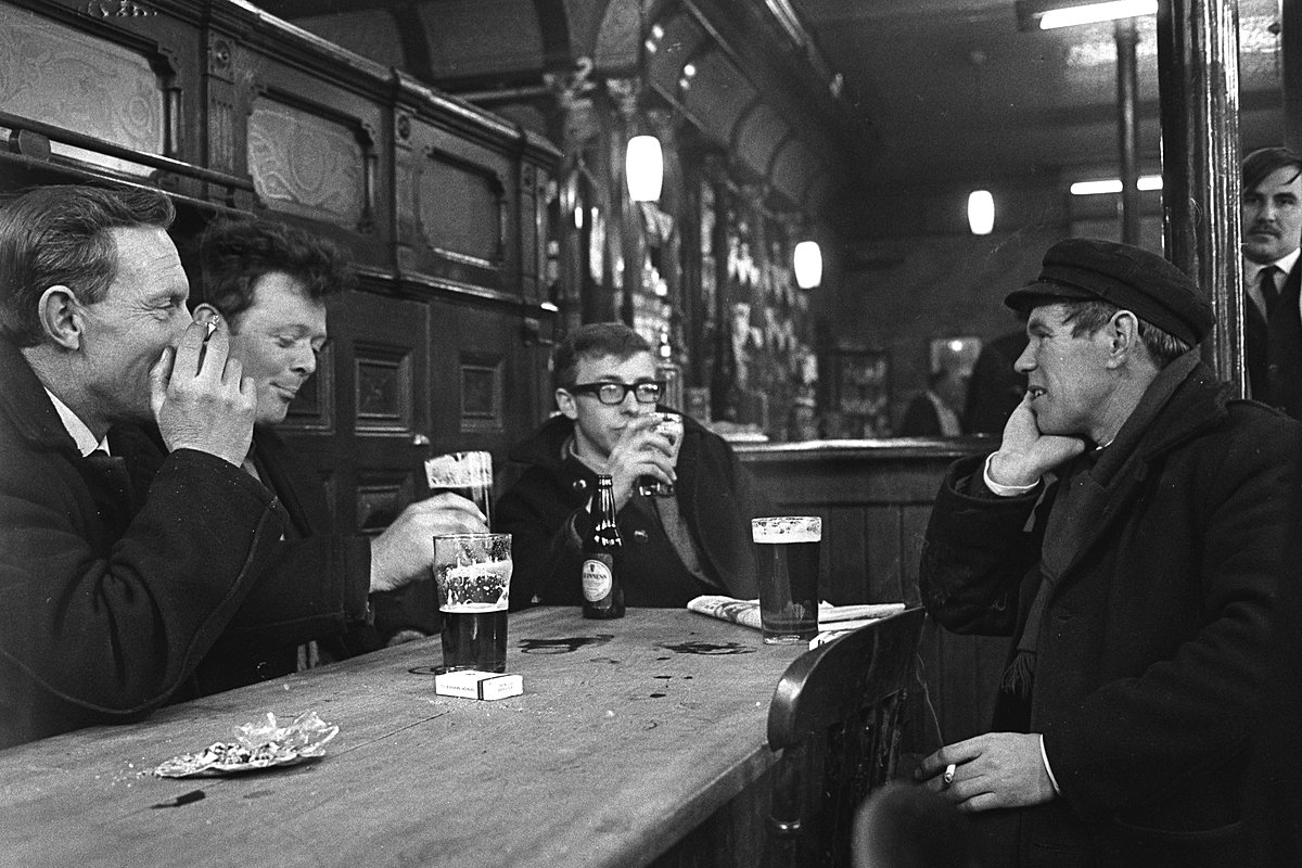 Britain's Lost & Living Pubs tweet media