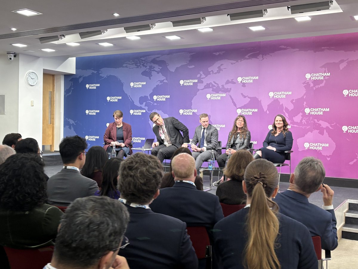 ChathamHouse's tweet photo. Just wrapped at the Security and Defence Conference 'Show me the money: Defence banks and the future of public/private collaboration.' This session explored how rising defence spending is reshaping public/private partnerships and whether commitments can be delivered.
‘One of the benefits of any multilateral bank is that they have the ability to finance multi-year, so you can start to smooth out some of the lumpiness that occurs in pretty much every defence budget.’
- Rob Murray, CEO, Defence, Security and Resilience Bank
Find out more 🔗 https://t.co/c3gLguHYe8
#CHSecDef #ChathamHouse #SecurityAndDefence