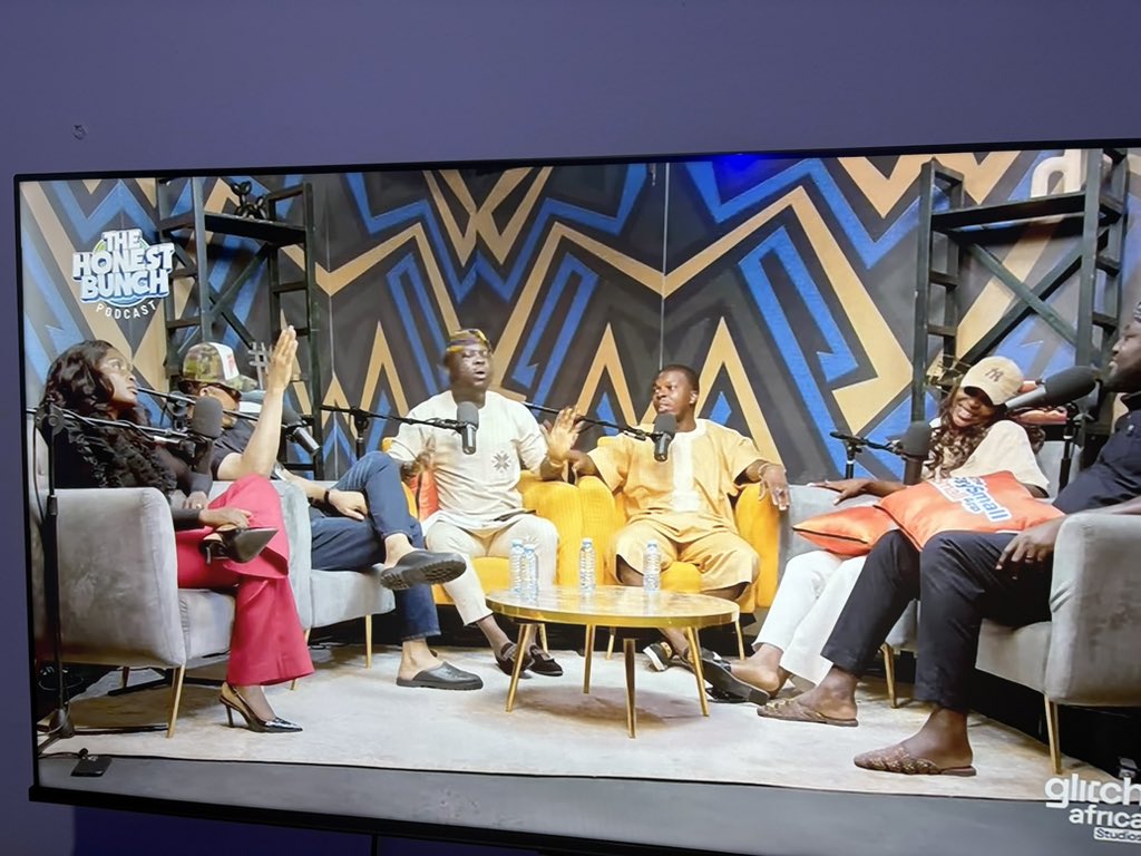 After watching this 4hrs podcast all I can say is seyilaw is a clown and it’s difficult to defend this administration. Yusuf came prepared. 
BlessingCEO came to sleep and Daddyfreeze is here and there