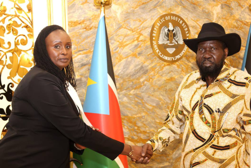 EyeRadioJuba's tweet photo. President Salva Kiir has directed the Press Secretary to develop relations with local and international media and underscored the need for communication to create awareness about government programs - #SouthSudan #SSOX https://t.co/DwW6CIWJwN https://t.co/keJ4hnjy89