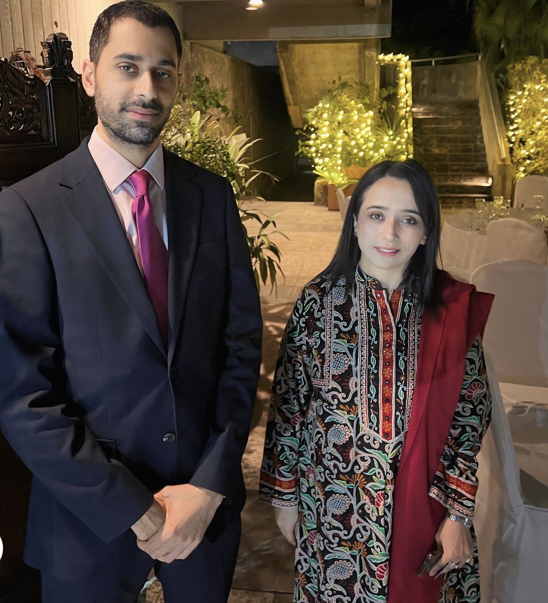 bercha_i's tweet photo. Diplomats slaying Pakistani ๐ต๐ฐ style ๐ฏ๐ฉท
#BritishHighCommission #IftarNights https://t.co/GIHTlNbZHs