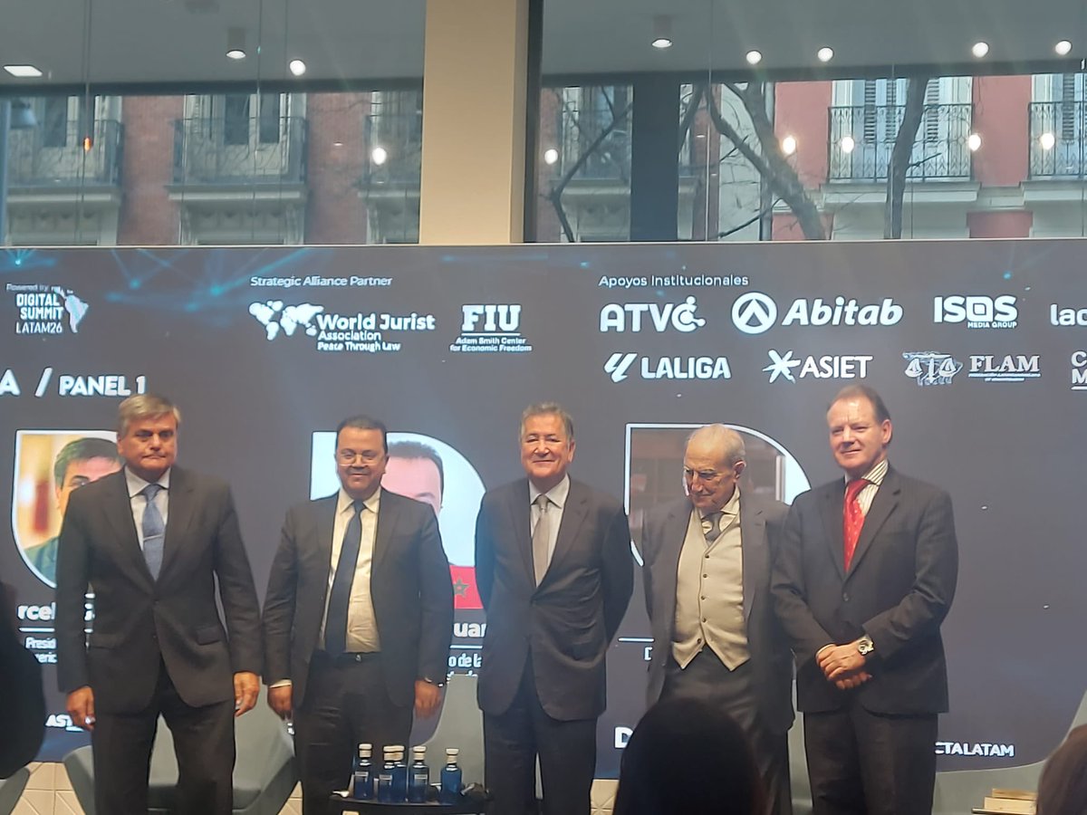 Víctor Oléa tweet media