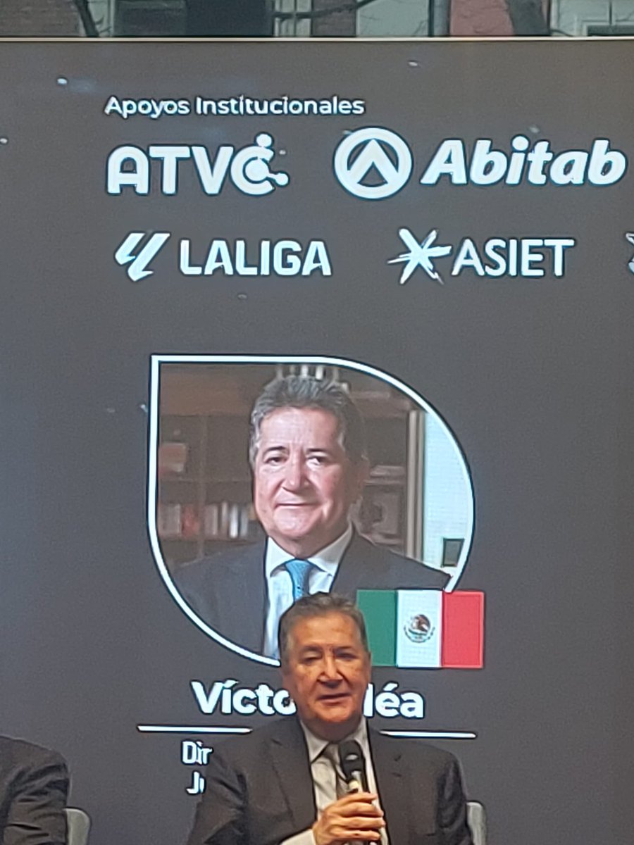 Víctor Oléa tweet media