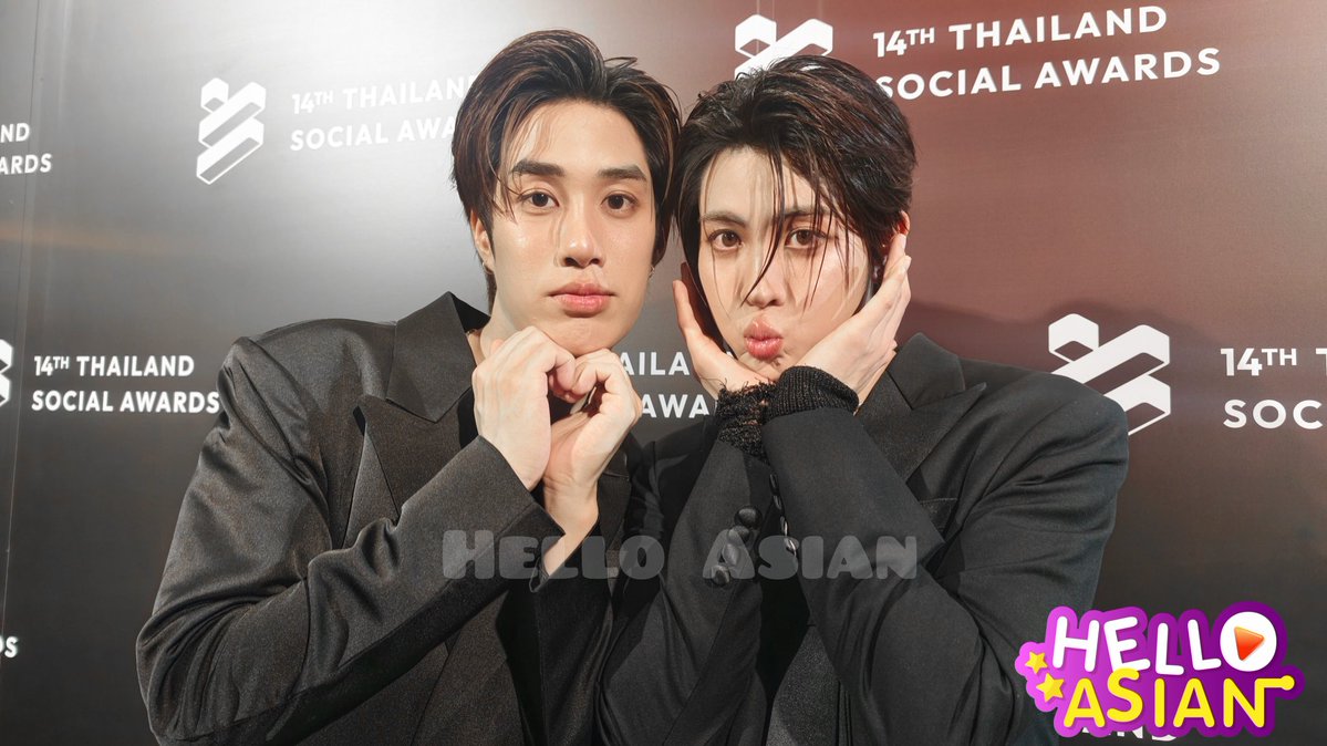 อยากให้ติดฝนฝันดี 🤭😊
DMD x TSA14
#TSA14xTLEFIRSTONE
#TleFirstone #เติ้ลเฟิร์สวัน
#ThailandSocialAwards