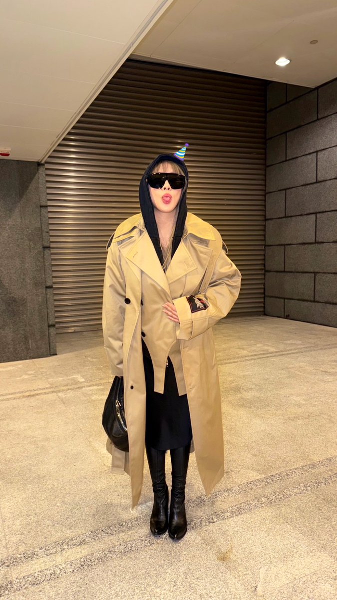 예동잭 tweet media