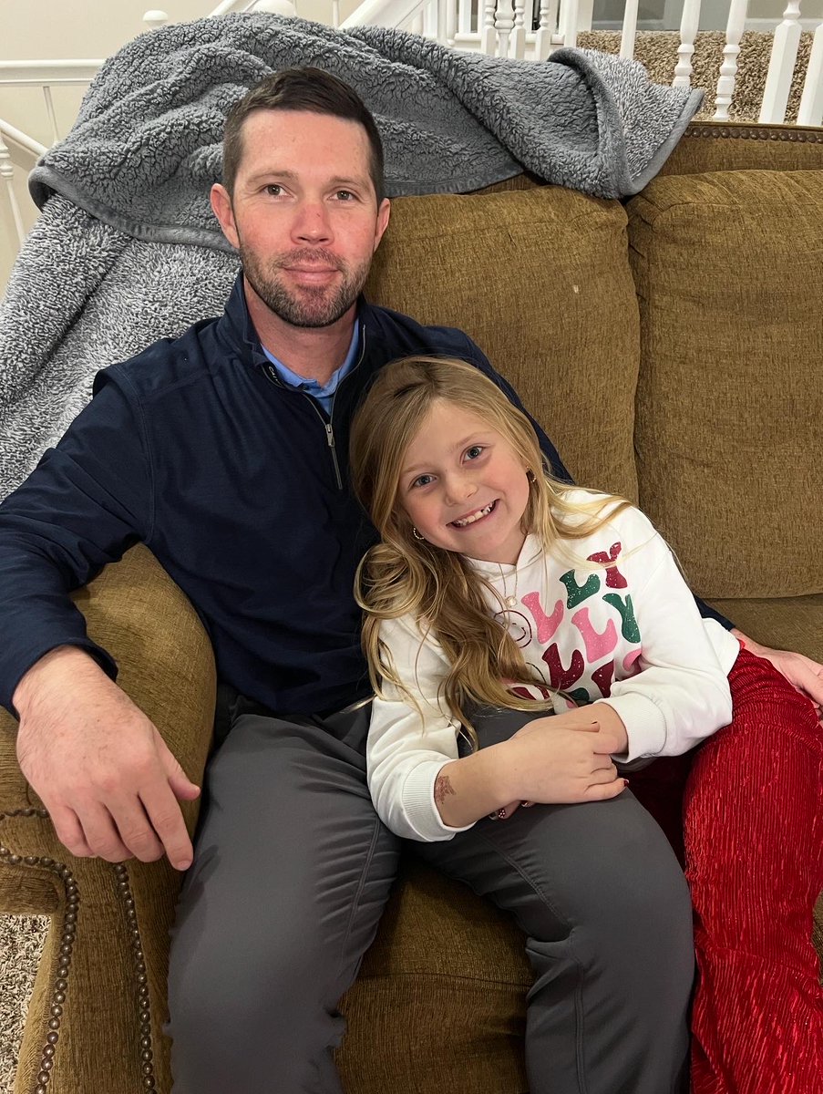 Amy Broadrick tweet media