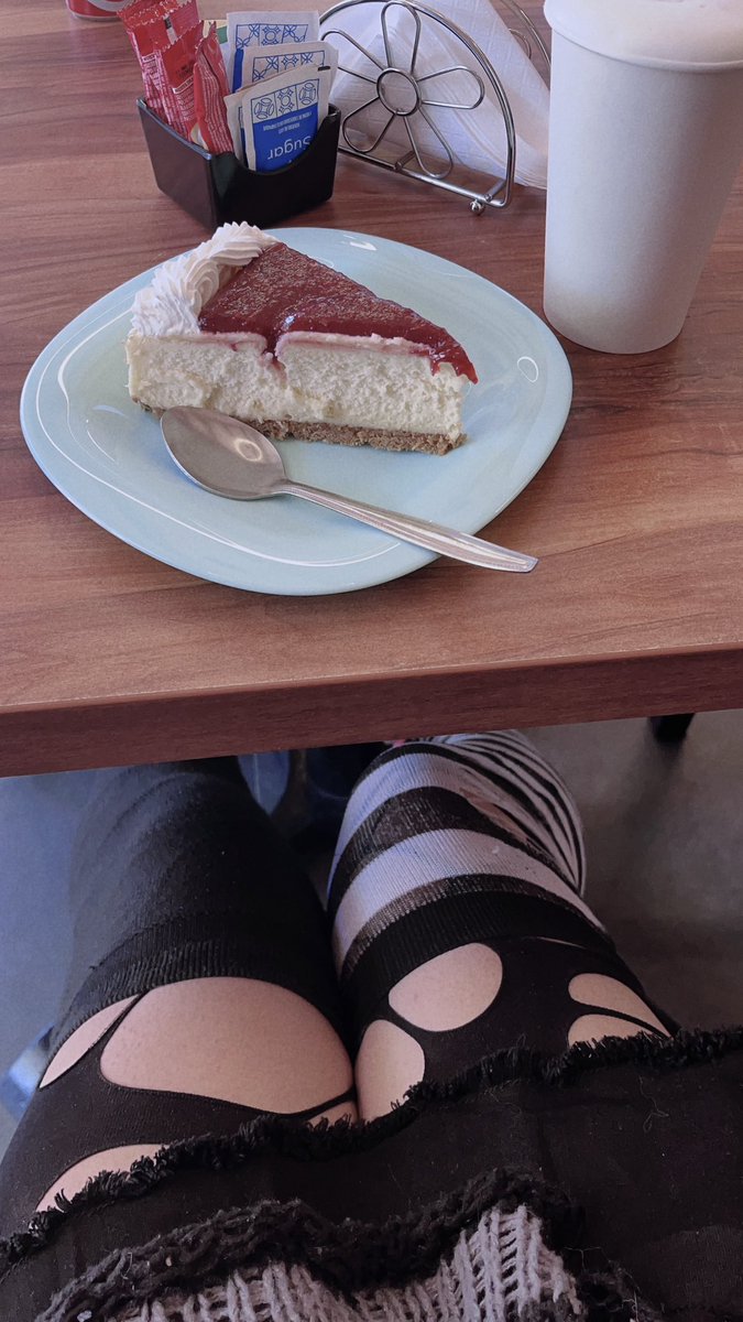 🔞✨Seir Sinclair ✨🔞 tweet media