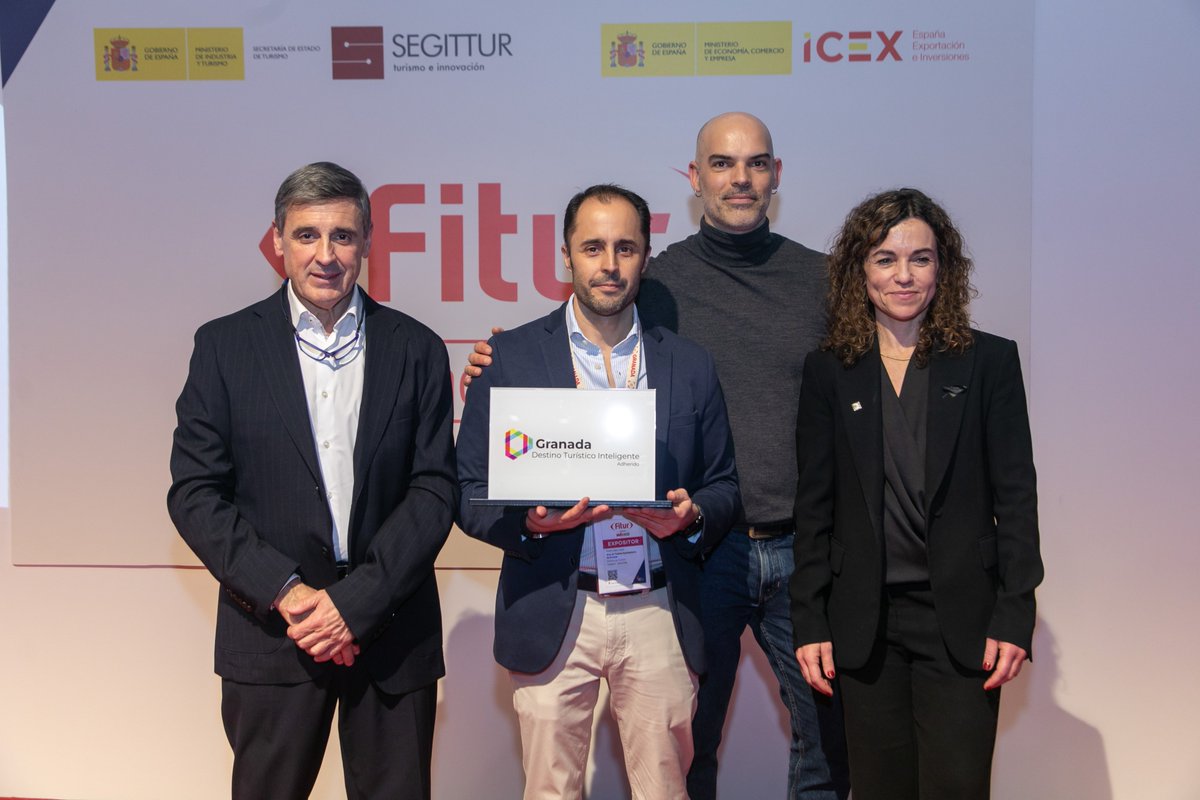 RedDTIturismo tweet media