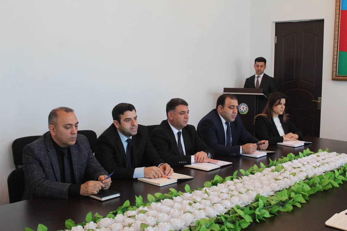 “Şəhərsalma və Memarlıq İli” çərçivəsində “Tarixdən Gələcəyə: Xocavənddə memarlıq və şəhərsalma perspektivləri”  mövzusunda tədbir keçirilib.

⤵️
facebook.com/share/p/17GH1m…