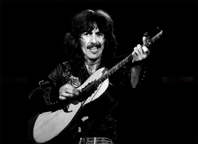 Happy 83rd birthday to the lead guitarist of The Beatles, George Harrison 🎸