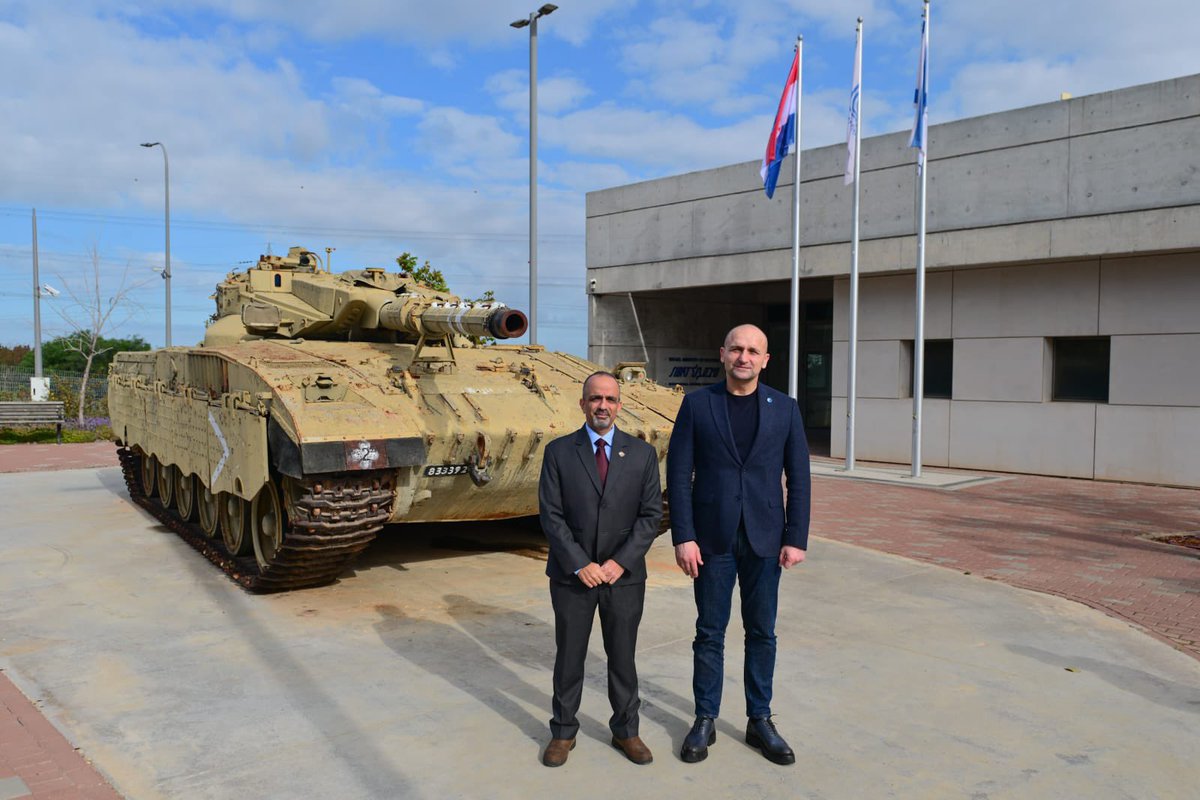 Ministry of Defense tweet media