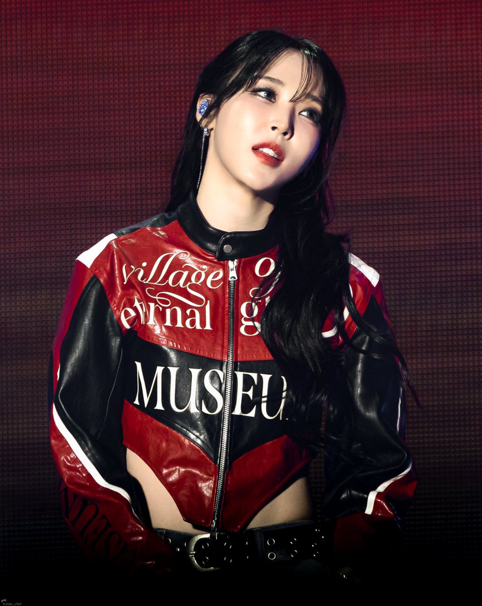 Moonbyul 문별🐹 ] 251123 [MUSEUM : village of eternal glow] IN