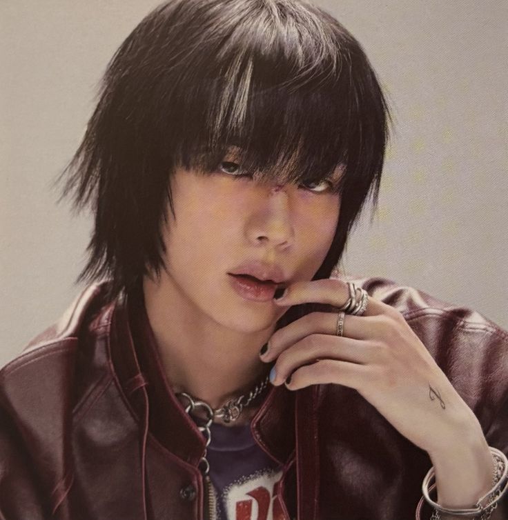 #JIN is the highest ranking soloist on Global Hallyu Trend Analysis Report in 3Q Trending Keywords! (Via Korea Ministry of Culture, Sports &amp; Tourism)