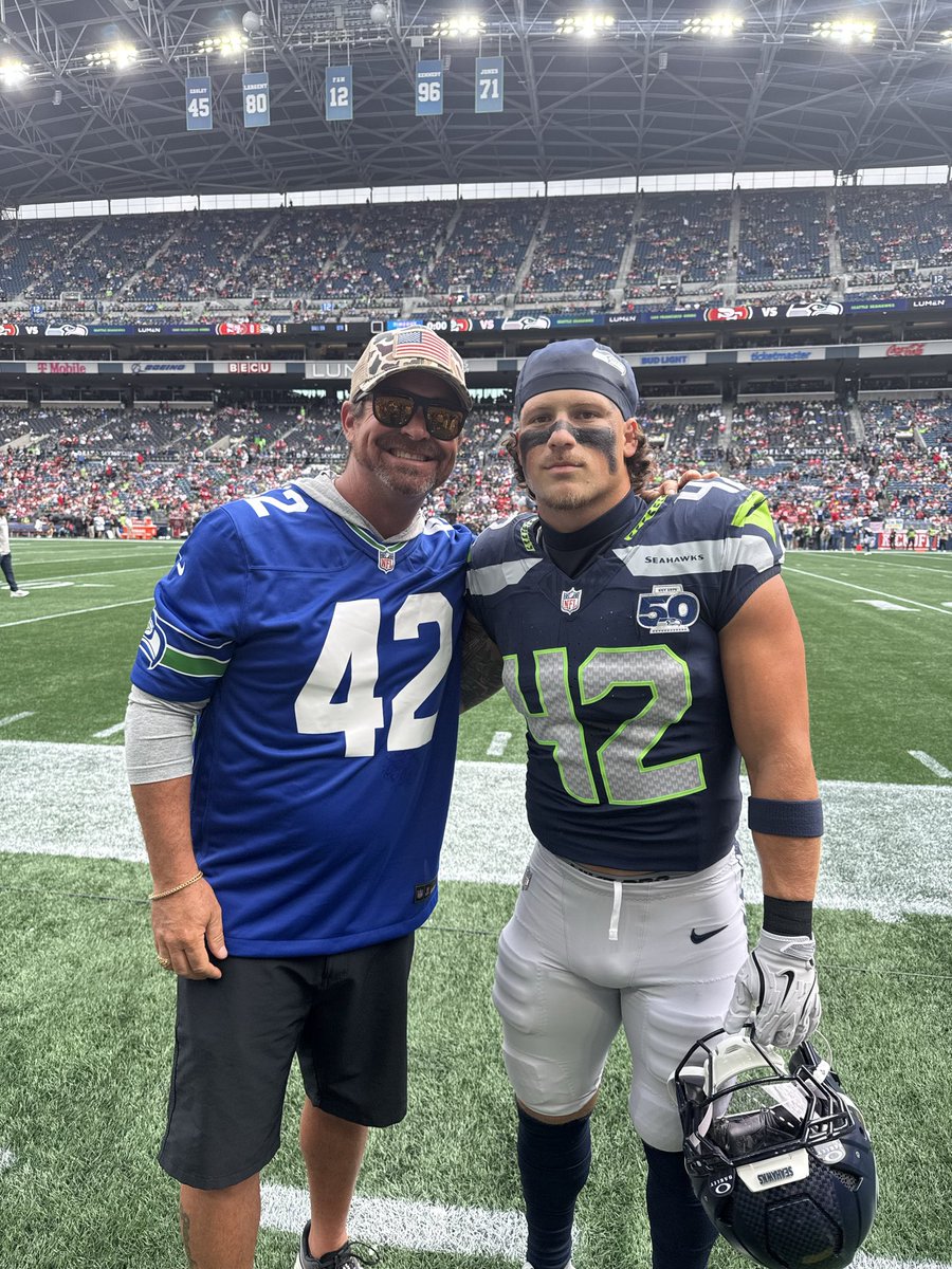 tom livolsi tweet media