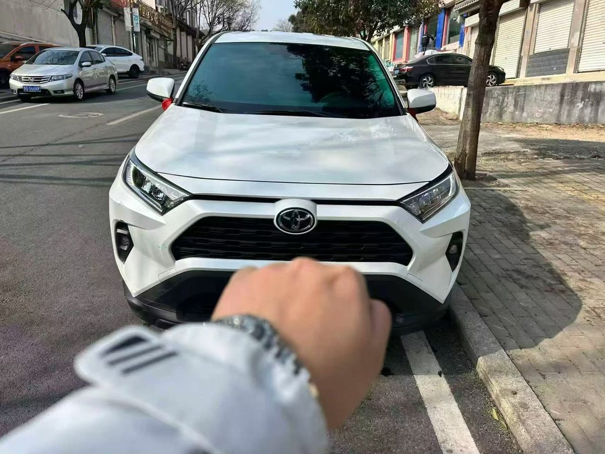 urnstaeble's tweet photo. 2024 Toyota Rav4,
₦30M gets it delivered to your Doorstep 🇳🇬

Including buying shipping and custom duty. 
No hidden charges

| BcGame Signal Bodo Inter Milan Seyi Law Tunji Disu Frank Mba David Edo State #Vina2026 Sowore #SOTU2026 https://t.co/8uV0mau4k0
