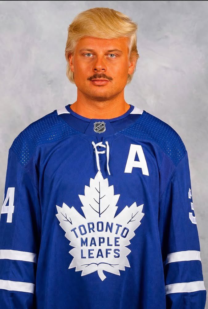 MaxymLab's tweet photo. Hot new look for Auston 🔥🔥🔥 https://t.co/nPE69L4BU5