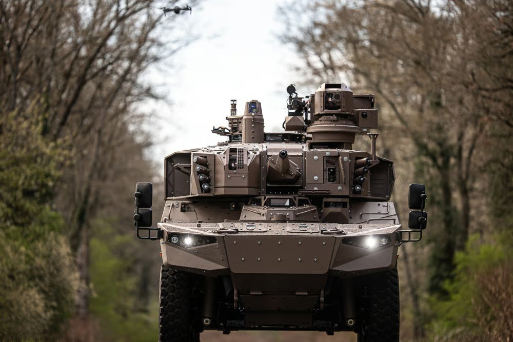 top_force's tweet image. 🪖🇮🇪 Blindés : l'Irlande confirme avoir sélectionné @KNDS_France 🇫🇷 (#Jaguar, #Serval, #Griffon et #CAESAR) pour équiper ses forces #Armées. Les négociations pour signer un contrat sont lancées. latribune.fr/article/defens…