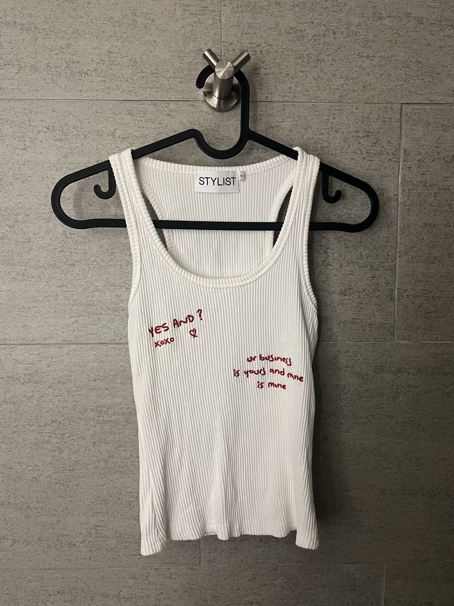 *:) tweet media