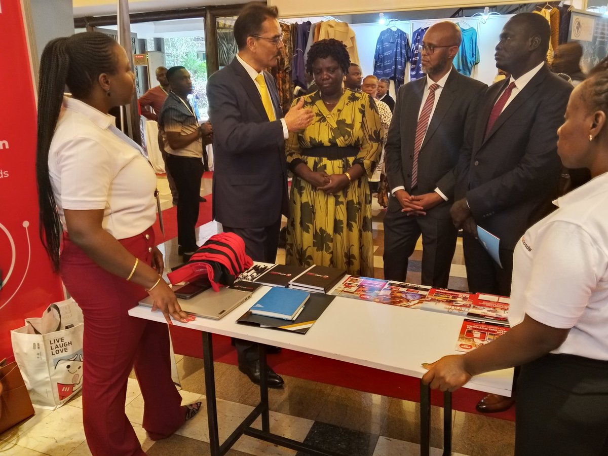 Apexloads tweet media