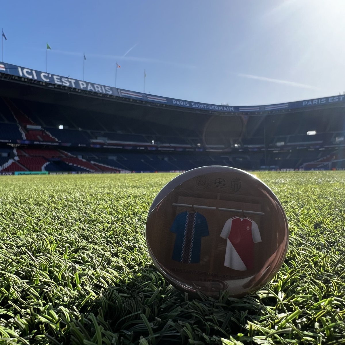 PSG Fan Services tweet media