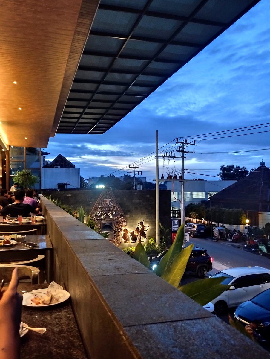 Andi Al Qadir tweet media