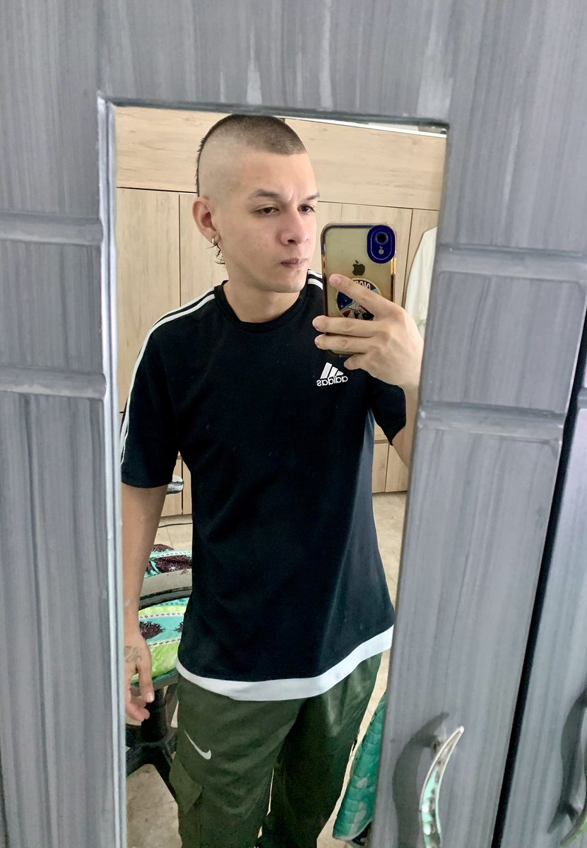 Sebastián tweet media