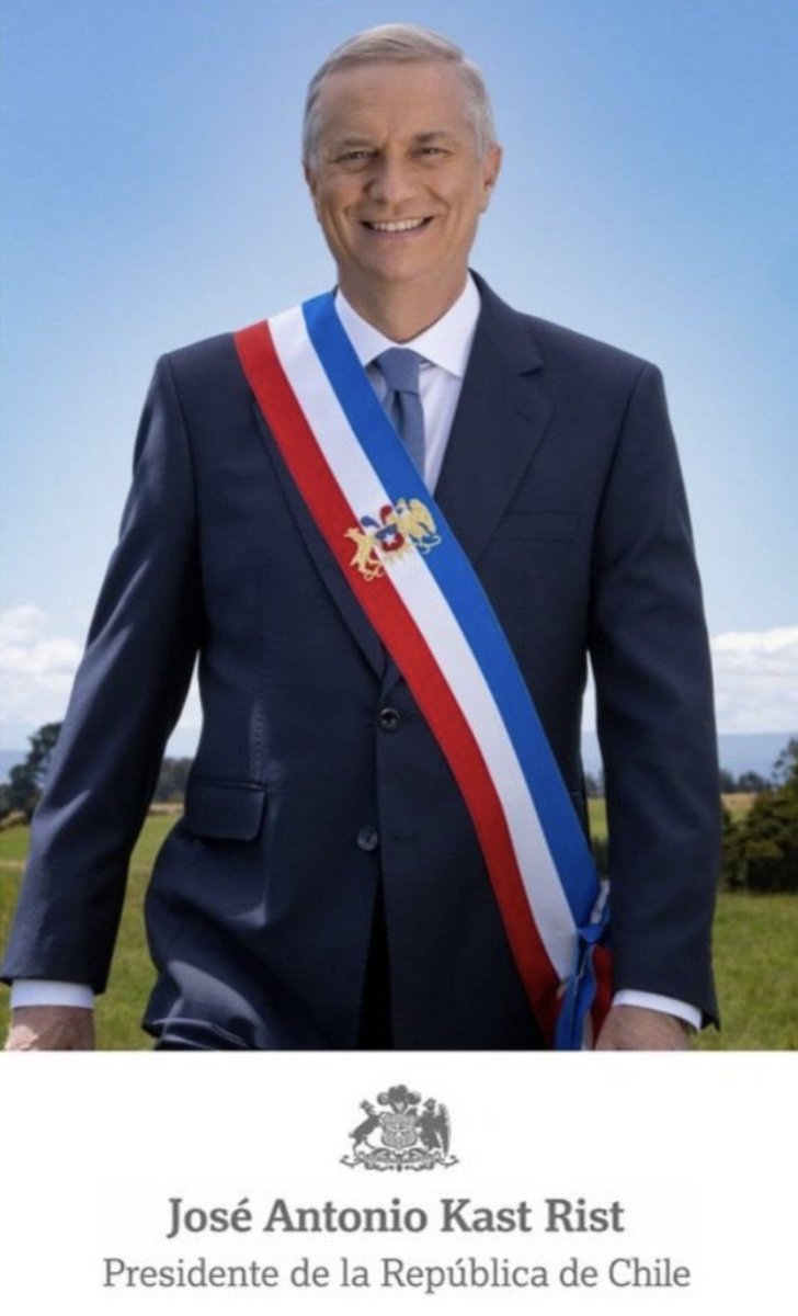 Zara_WF's tweet photo. Esta hermosa foto me acompañará durante los próximos 4 años.
Dios lo bendiga Presidente Kast https://t.co/5Rab9puj7K