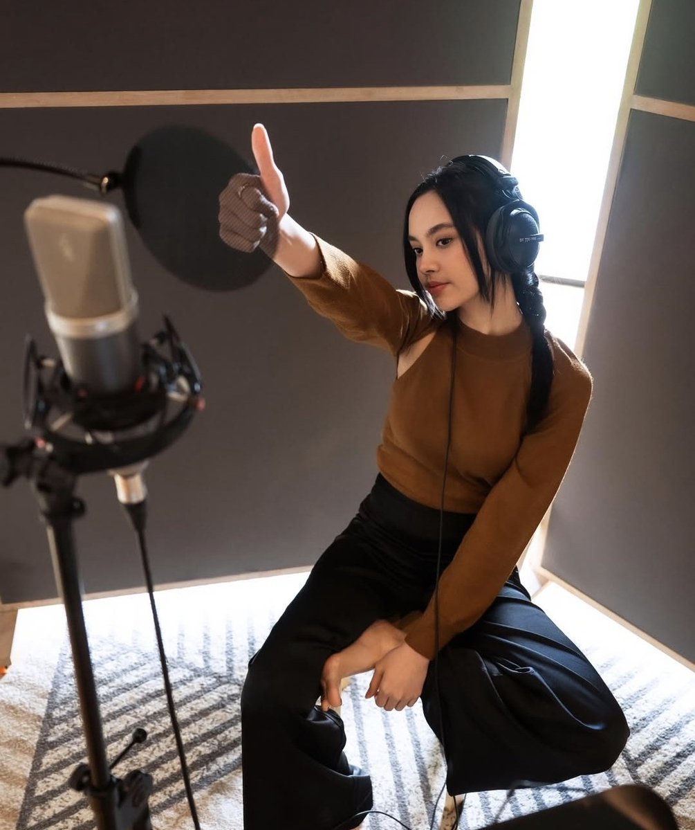 Lyodra is recording new music.