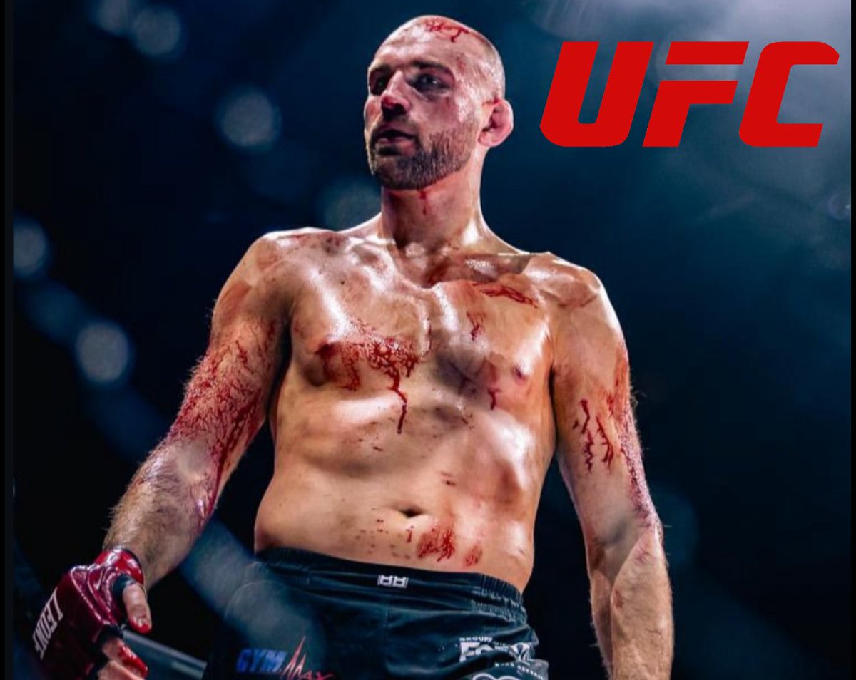 Selon plusieurs sources, Julien Leblanc joindrait les rangs de l'UFC.

Le champion des poids moyens de Samourai MMA ferait ses débuts dans la grande ligue le 18 avril prochain à Winnipeg.
