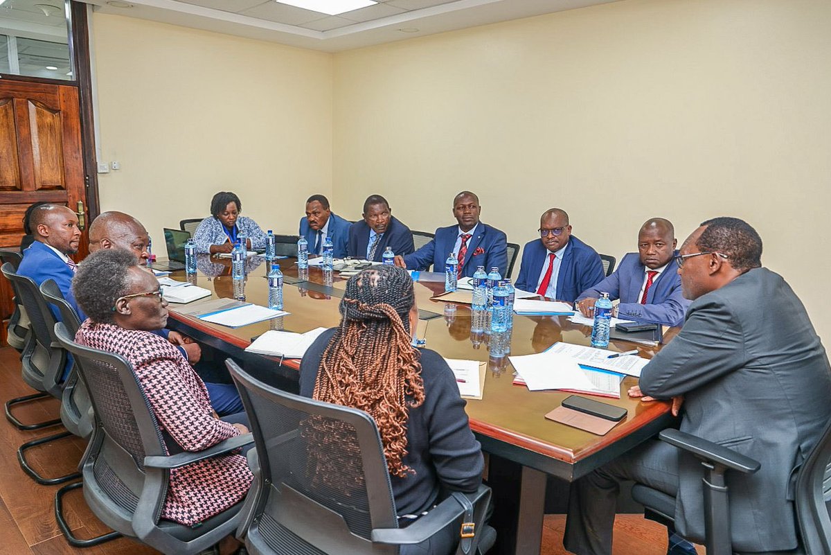 DrChrisKiptoo's tweet photo. The Government is steadily repositioning its commercial State enterprises to fully commercialise, strengthen governance, and implement their mandates within the current framework of the Government-Owned Enterprises (GOE) Act.

State entities are required to ensure that they are financially sustainable and profit making, while delivering value to the citizenry and supporting the national transformation agenda.

Today at the National Treasury, I received a briefing from the Kenya Seed Company Limited management team, led by Board Chairperson Hon. Purity Ngirici, on seed pricing across various crop categories and on their readiness for the current planting season, including measures to ensure farmers have timely access to quality certified seeds.

Kenya Seed Company Ltd will continue to make deliberate efforts to ensure that quality seed varieties reach farming communities efficiently. This reinforces our commitment to supporting farmers under the Food Security Pillar of the Bottom-Up Economic Transformation Agenda.