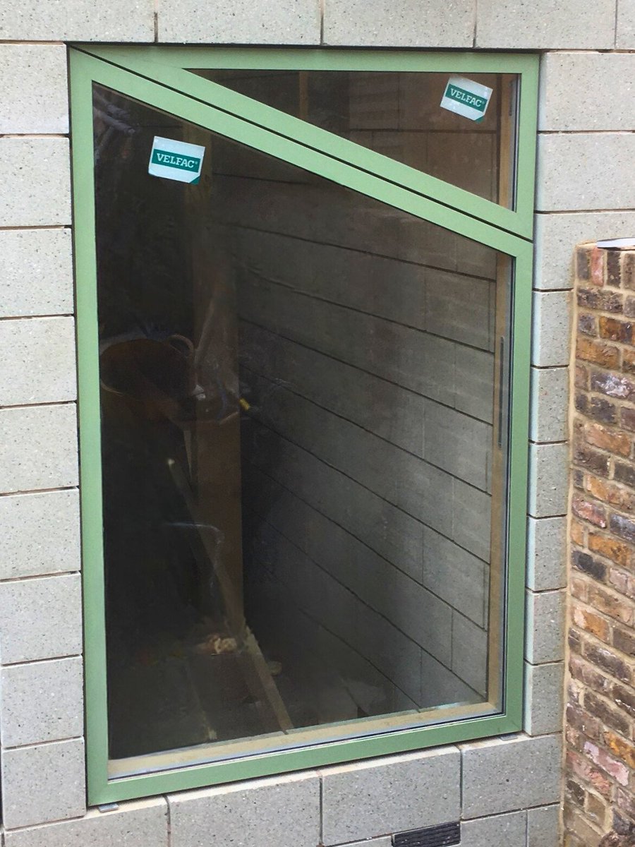 yordltd's tweet photo. 🔨 Design Drop Wednesday 🔨

Not every opening needs to be square or rectangular. This week’s #DesignDropWednesday is all about shaped windows.

Whether they are arched, gable-end, triangular, or circular, shaped windows add immediate architectural interest to a property. https://t.co/pTcu7ipBWZ