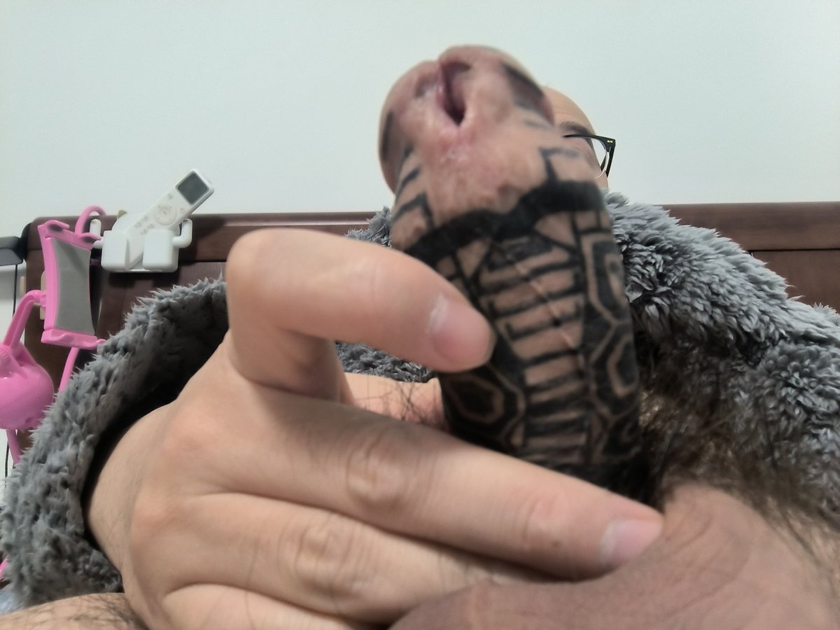 zhu13522682's tweet photo. Wanna see me jerk off ?#tattoopenis #tattoocock #inkedcock https://t.co/7U6vtDdRoa