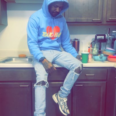 CEO_TRALE's tweet photo. #NewProfilePic https://t.co/asbnJC4qHS
