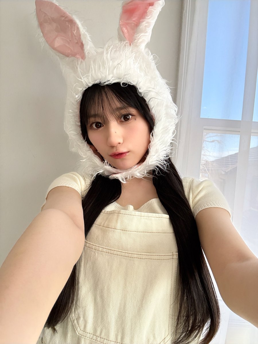 乃木坂46川﨑桜 1st写真集『エチュード』【公式】 (@sakuraphotobook