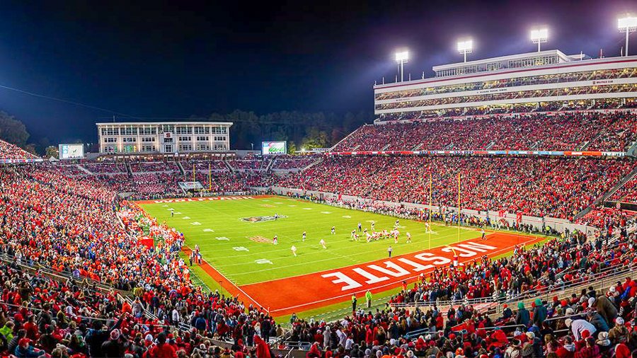 CFBHome's tweet photo. Stadium of the Morning 🥞

🏟️ Carter-Finley Stadium
✔️ Capacity: 57,583
📍 Raleigh, North Carolina

Home of @PackFootball https://t.co/0c29eLQb8d