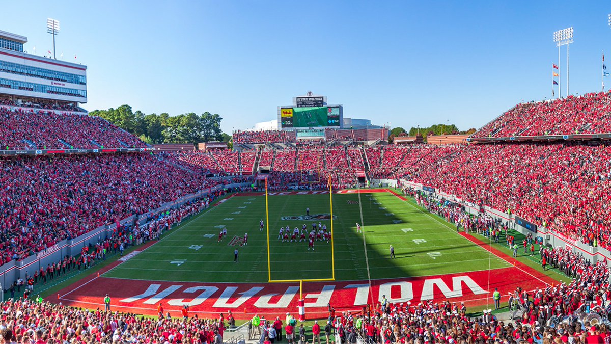 CFBHome's tweet photo. Stadium of the Morning 🥞

🏟️ Carter-Finley Stadium
✔️ Capacity: 57,583
📍 Raleigh, North Carolina

Home of @PackFootball https://t.co/0c29eLQb8d