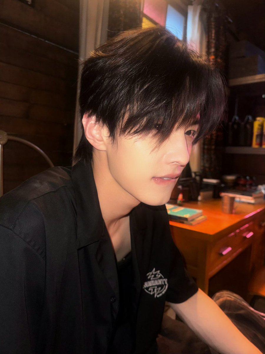 THE LIP BITE.... 😵‍💫