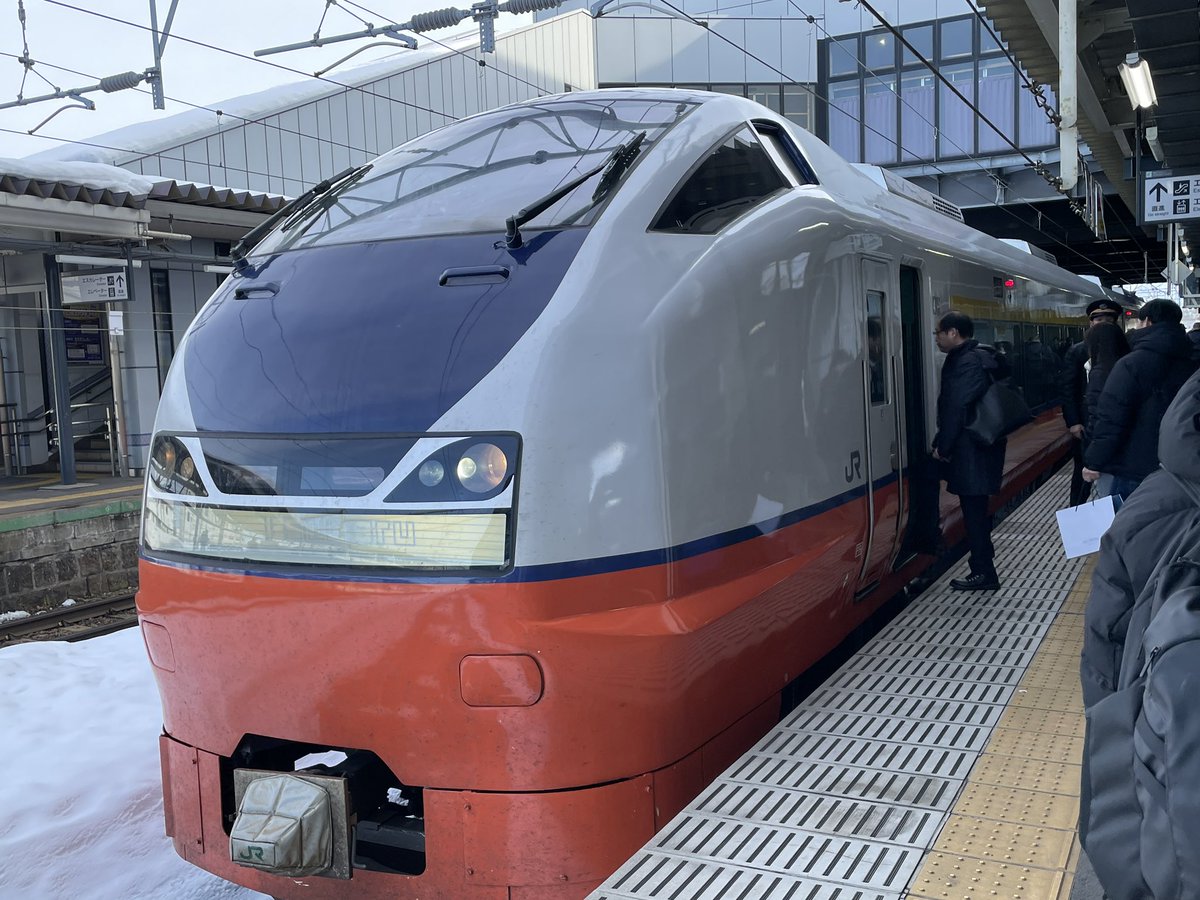 大島百輔 tweet media