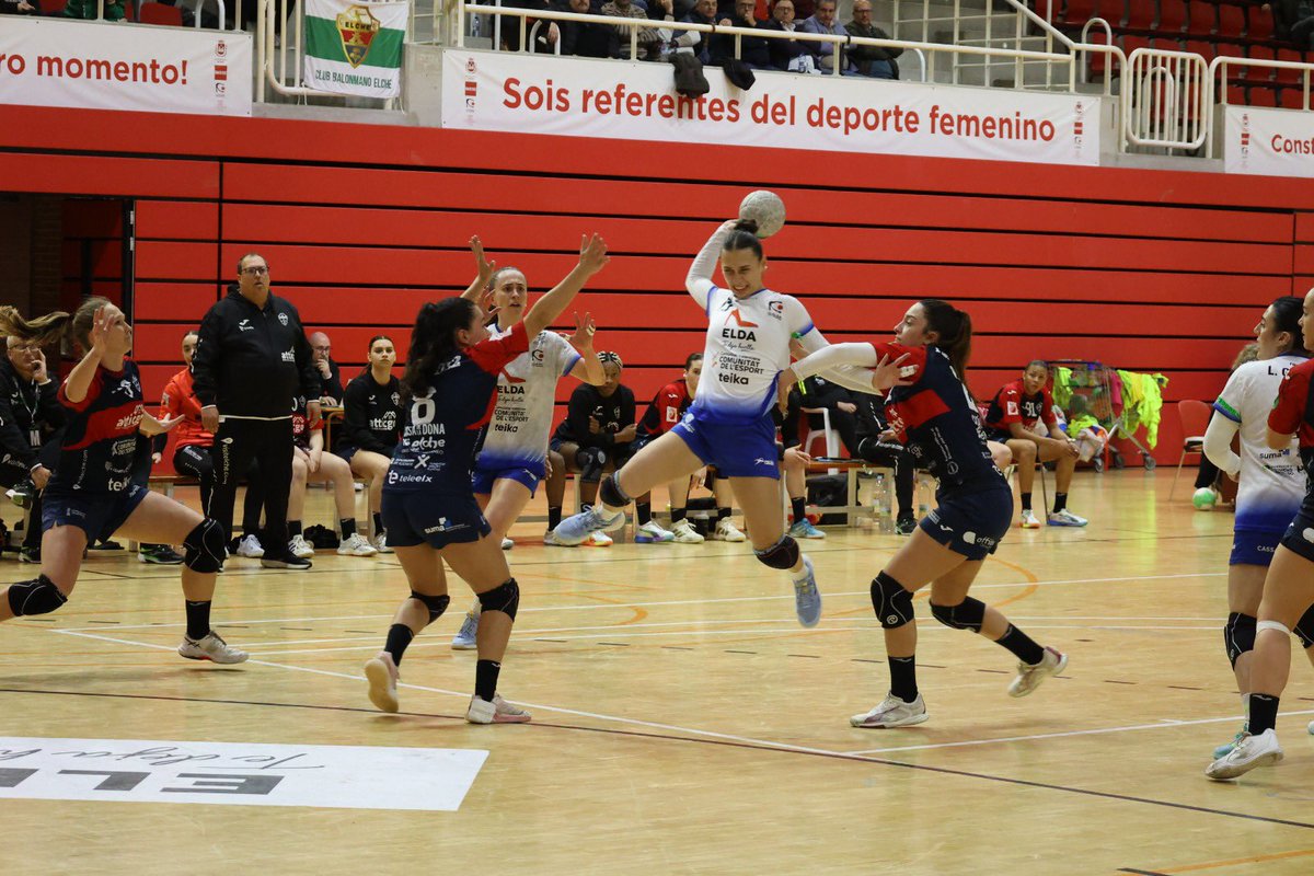 #ComunitatDelHandbol 🧡💙 tweet media